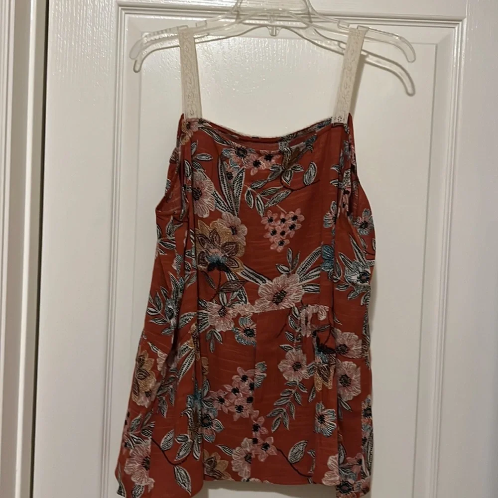 NWT Maurice’s Plus Size Floral Lace Bib Tank Top - Picture 8 of 9